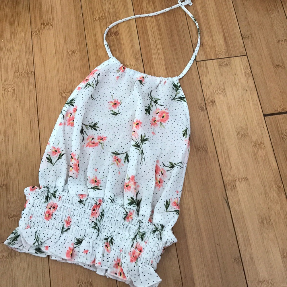 Floral sleeveless top 🌸
